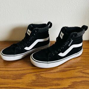 Vans Black Filmore VansGuard High Top Sneakers Faux Fur Woman’s 6.5